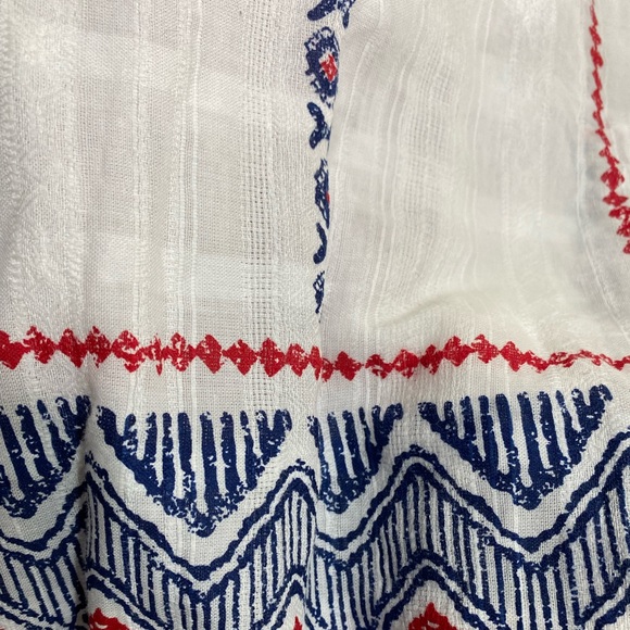 SONOMA || Woman’s Printed Cold-Shoulder Top size Xl - Picture 7 of 8